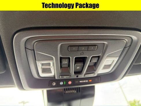 Used 2026 GMC Sierra 1500 AT4 w/ AT4 Premium Package AWD/4WD image 13