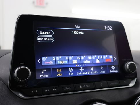 Used 2023 Nissan Sentra SV image 11