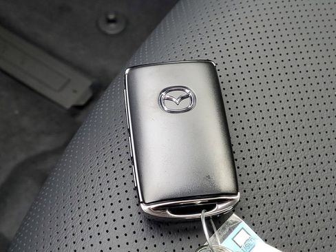 New 2026 MAZDA CX-90 3.3 Turbo w/ Preferred Package image 32