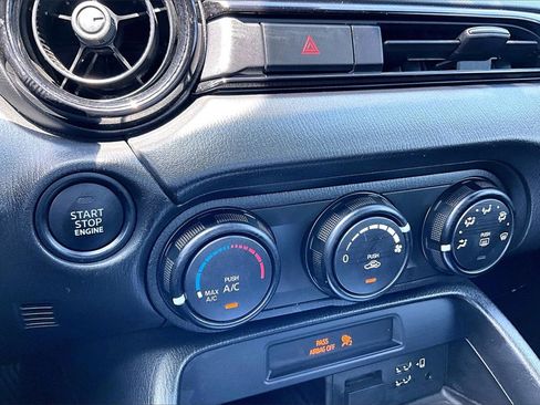 Used 2022 MAZDA MX-5 Miata Sport image 22