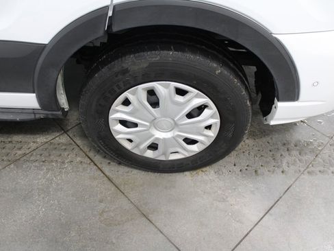 Used 2023 Ford Transit 350 XLT image 58