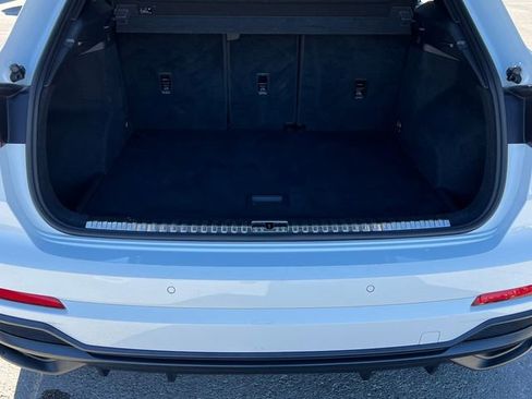 Used 2020 Audi Q3 2.0T Premium w/ Convenience Package image 4