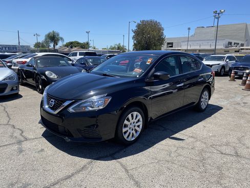 Used 2018 Nissan Sentra S FWD image 2