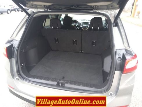 Used 2019 Chevrolet Equinox LT image 37