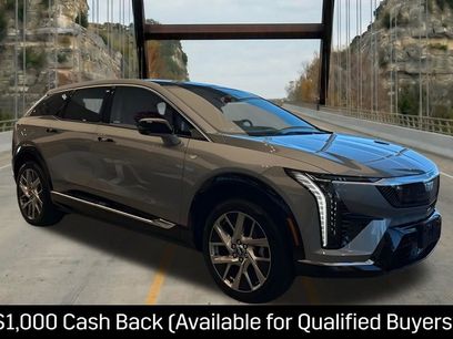 New 2026 Cadillac Optiq Luxury 1 w/ LPO, Floor Liner Package