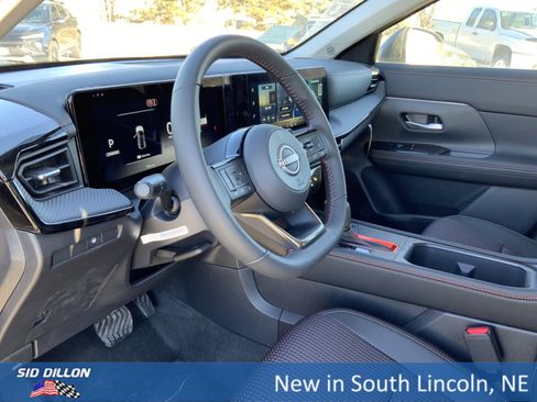 New 2026 Nissan Kicks SR w/ Cold Weather Package image 6