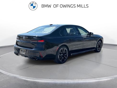 New 2026 BMW 760i xDrive w/ Executive Package AWD/4WD image 9