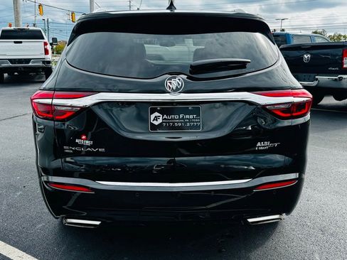 Used 2021 Buick Enclave Essence image 4
