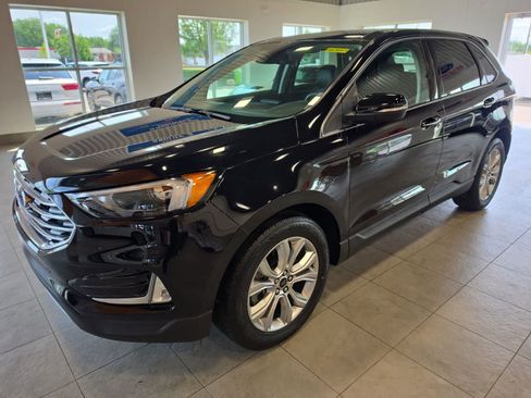 Used 2024 Ford Edge Titanium AWD/4WD image 1