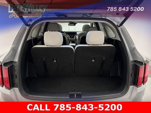 Used 2023 Kia Sorento SX image 25
