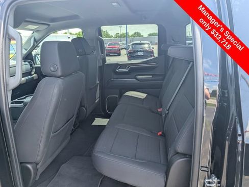 Used 2024 Chevrolet Silverado 1500 LT AWD/4WD image 10