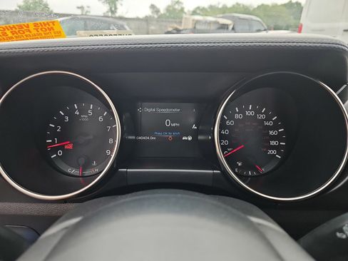 Used 2017 Ford Mustang Shelby GT350 w/ Electronics Package RWD image 15