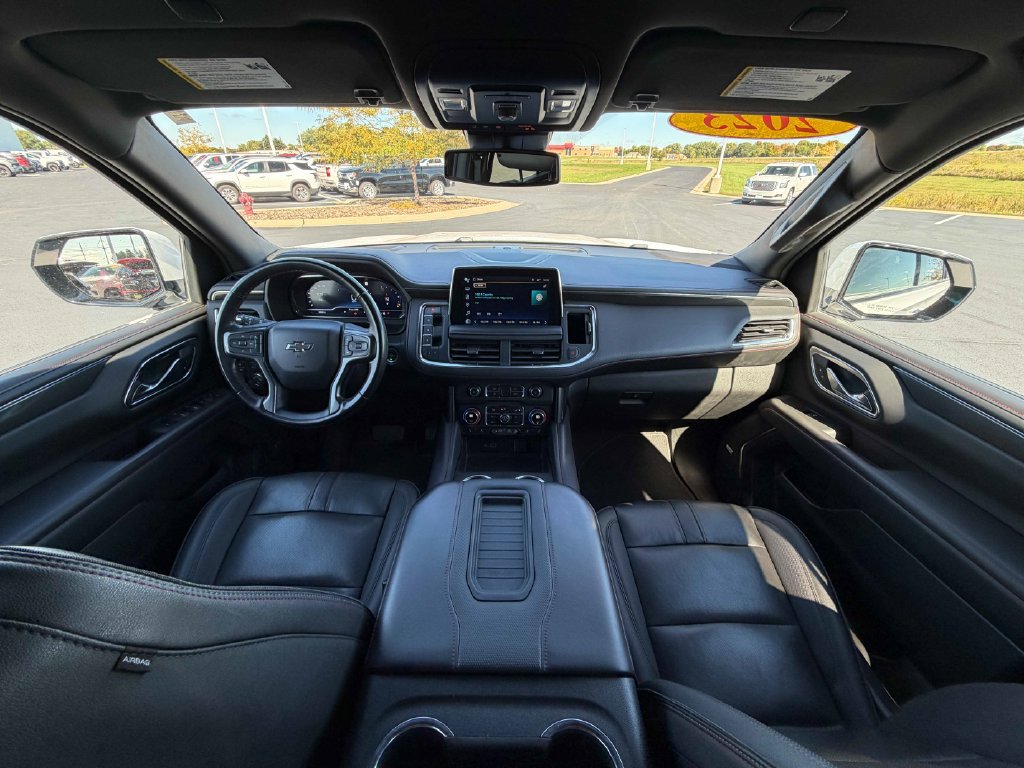Used 2023 Chevrolet Suburban RST AWD/4WD image 27