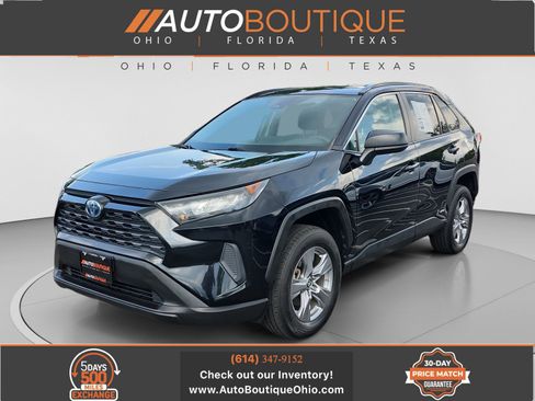 Used 2022 Toyota RAV4 LE AWD/4WD image 1