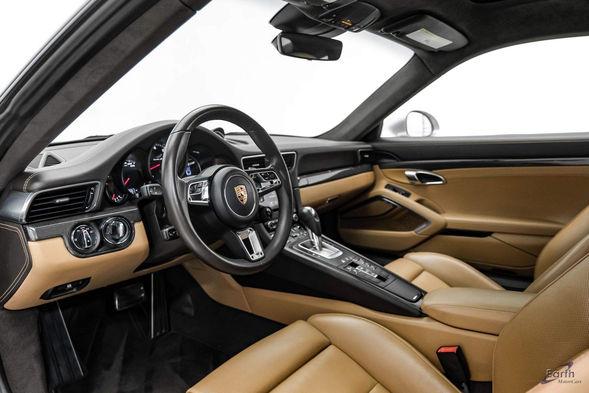Used 2017 Porsche 911 Turbo S AWD/4WD image 34