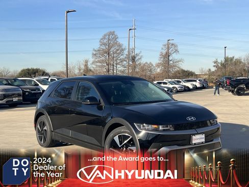 New 2026 Hyundai Ioniq 5 SEL image 1