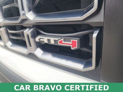 Certified 2025 GMC Canyon AT4 image 10