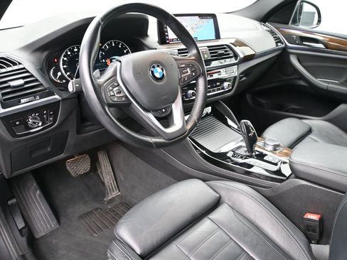 Used 2019 BMW X4 xDrive30i image 2