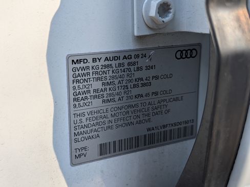 Used 2025 Audi Q7 3.0T Premium Plus image 38