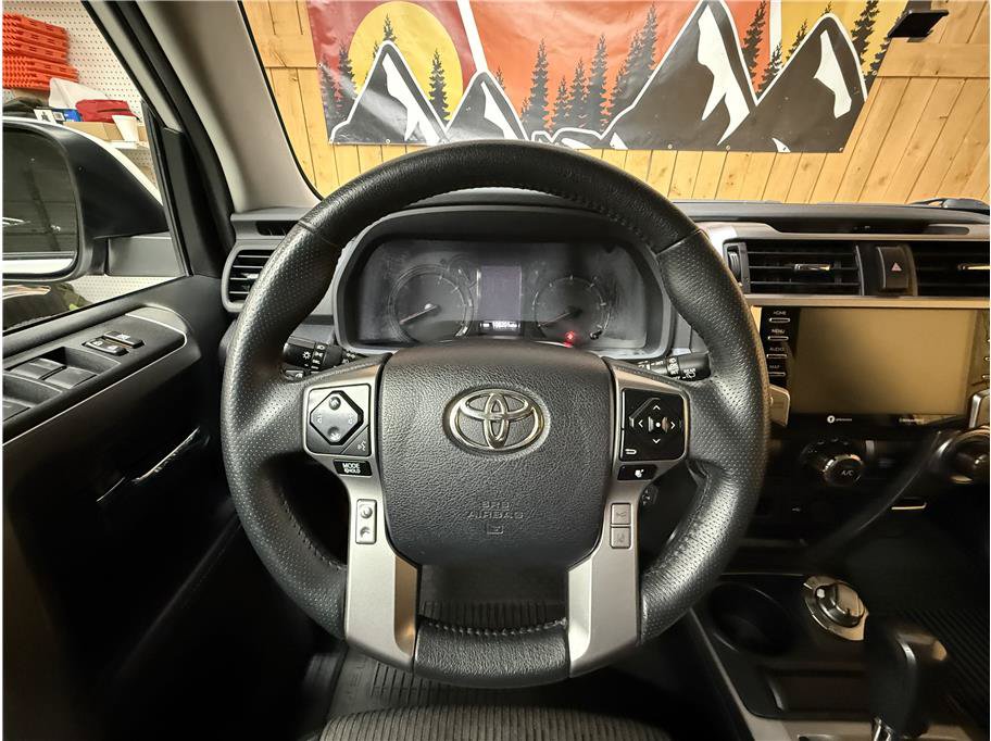 Used 2023 Toyota 4Runner SR5 AWD/4WD image 15