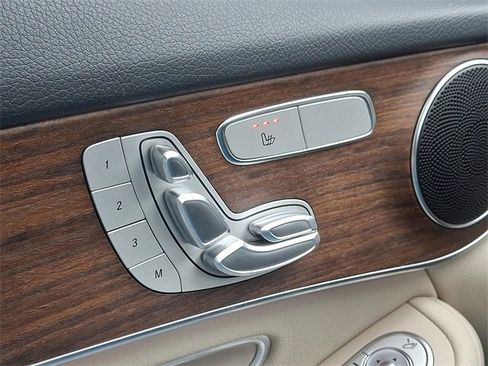 Certified 2022 Mercedes-Benz GLC 300 4MATIC image 26