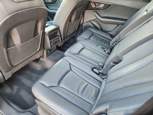 Used 2022 Audi Q7 3.0T Premium Plus AWD/4WD image 26