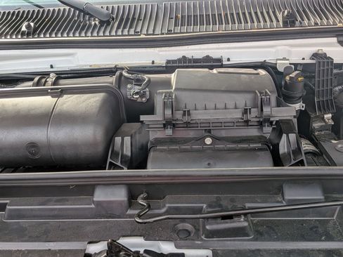 Used 2024 Ford E-350 and Econoline 350 Super Duty w/ Power Windows & Locks Group RWD image 28