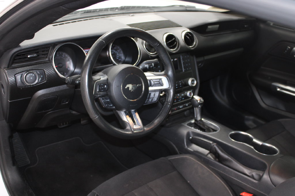 Certified 2021 Ford Mustang Coupe w/ Black Accent Package RWD image 22