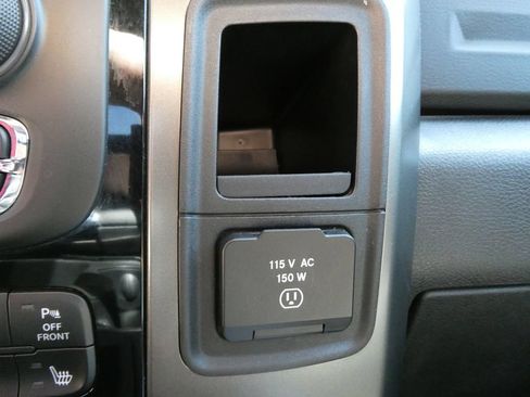 Used 2017 RAM 1500 Sport w/ Convenience Group AWD/4WD image 29
