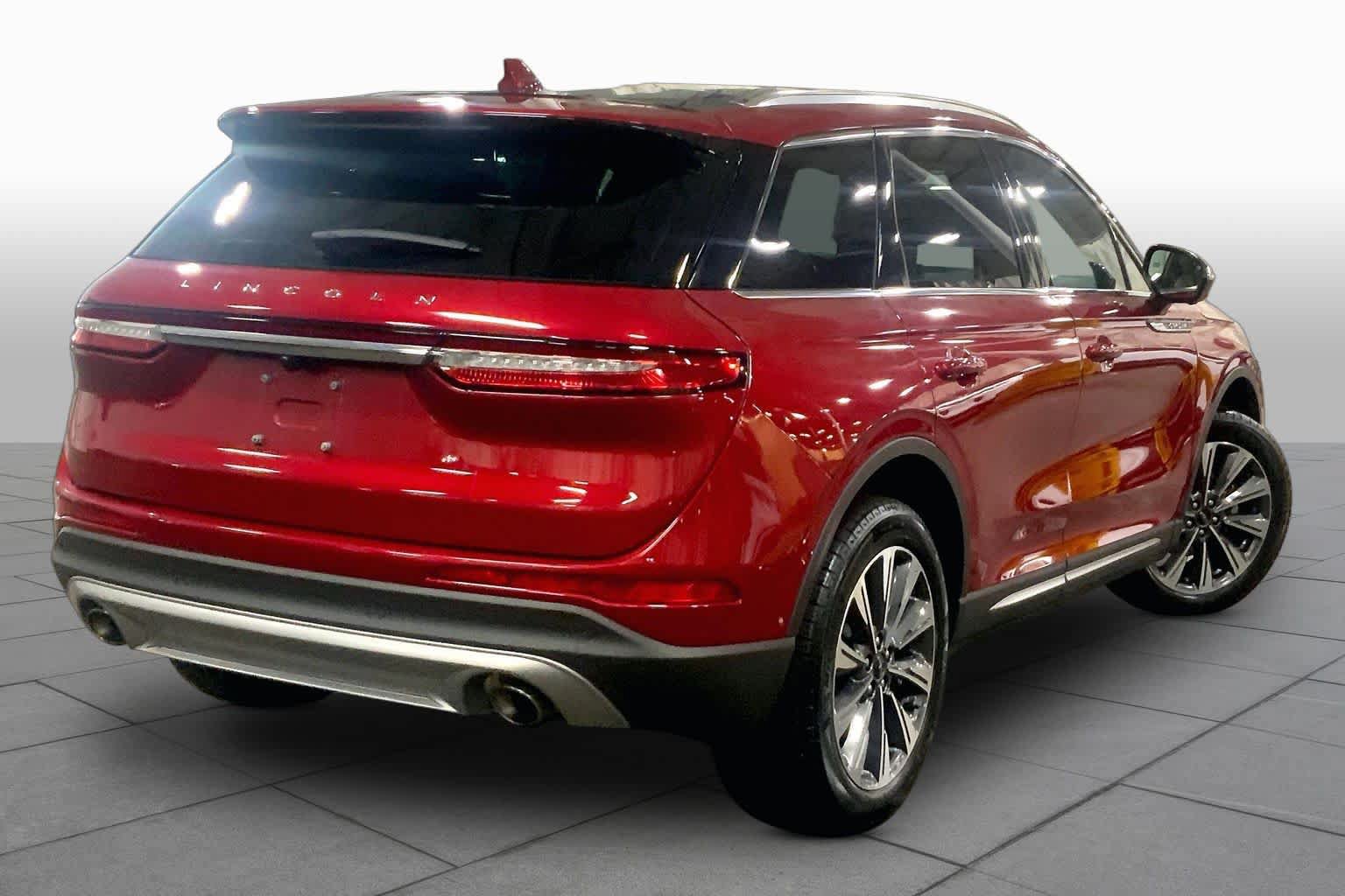 Used 2022 Lincoln Corsair Reserve w/ Equipment Group 201A AWD/4WD image 12