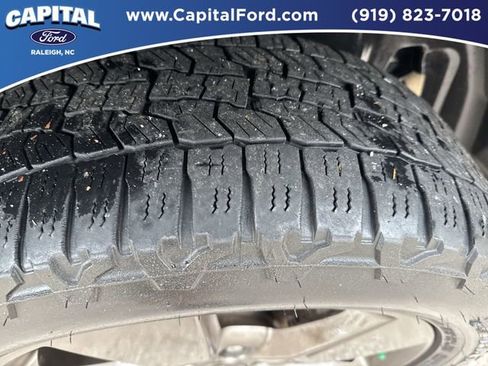 Used 2016 Jeep Cherokee 75th Anniversary image 14