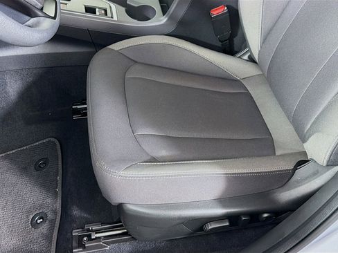 Used 2025 Subaru Crosstrek 2.0i Premium image 21