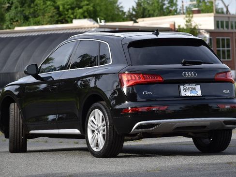 Used 2018 Audi Q5 2.0T Premium Plus w/ Premium Plus Package AWD/4WD image 7