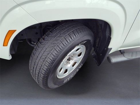 Used 2022 Nissan Frontier S w/ Technology Package image 18