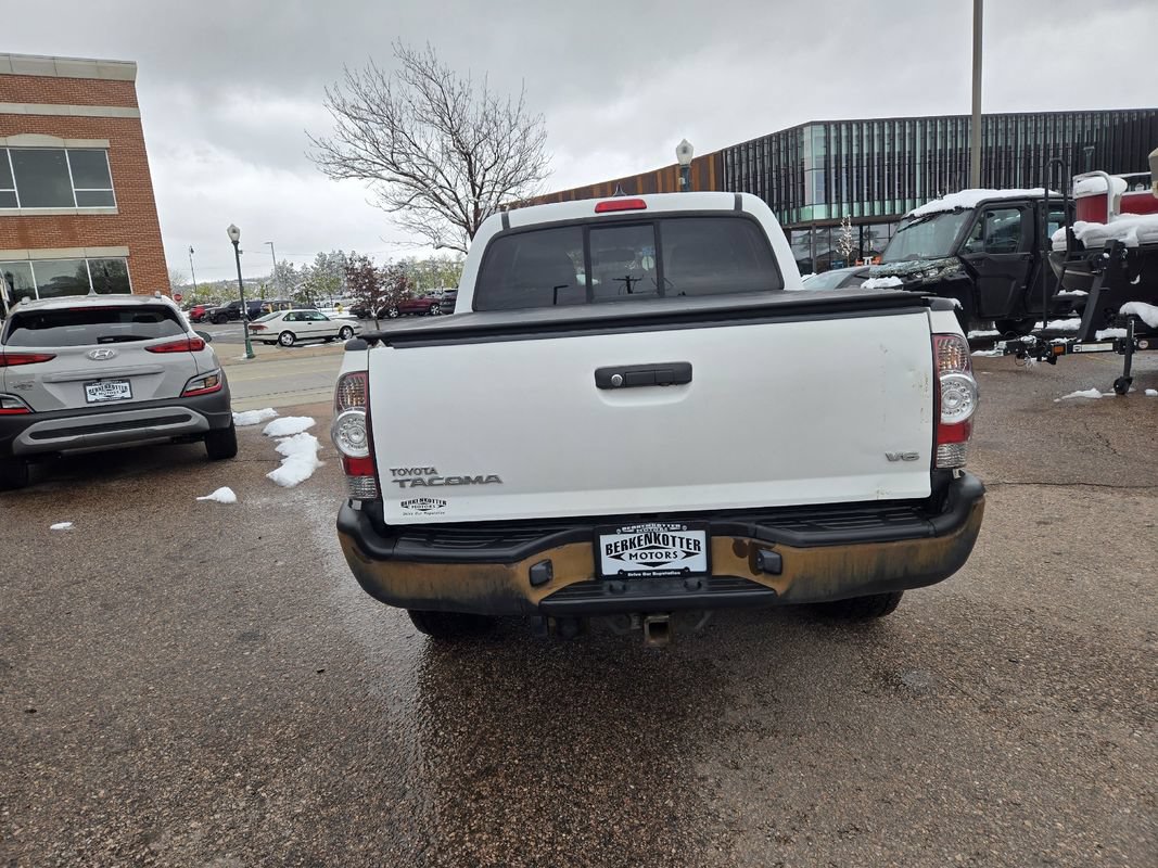 Used 2012 Toyota Tacoma 4x4 Double Cab w/ TRD Sport Pkg image 9