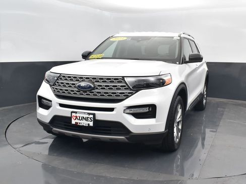 Certified 2023 Ford Explorer Limited image 5