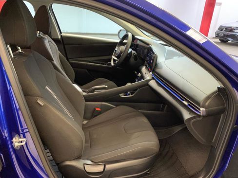 Used 2024 Hyundai Elantra SEL image 48
