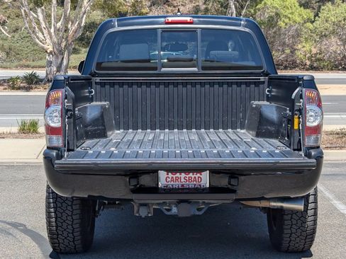 Used 2014 Toyota Tacoma 4x4 Double Cab w/ TRD Sport Package image 9