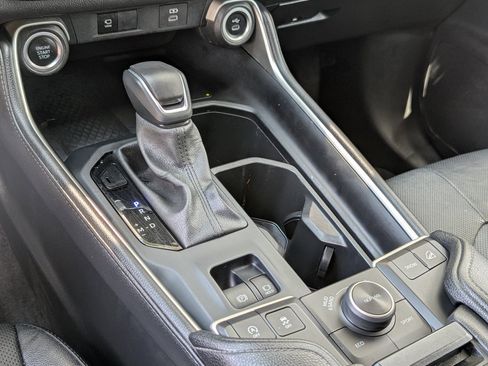 Used 2024 Toyota Grand Highlander AWD image 17