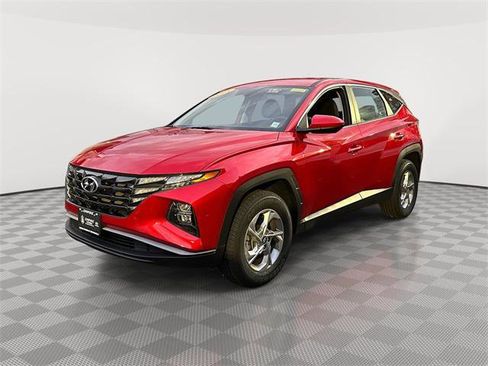Used 2023 Hyundai Tucson SE image 7