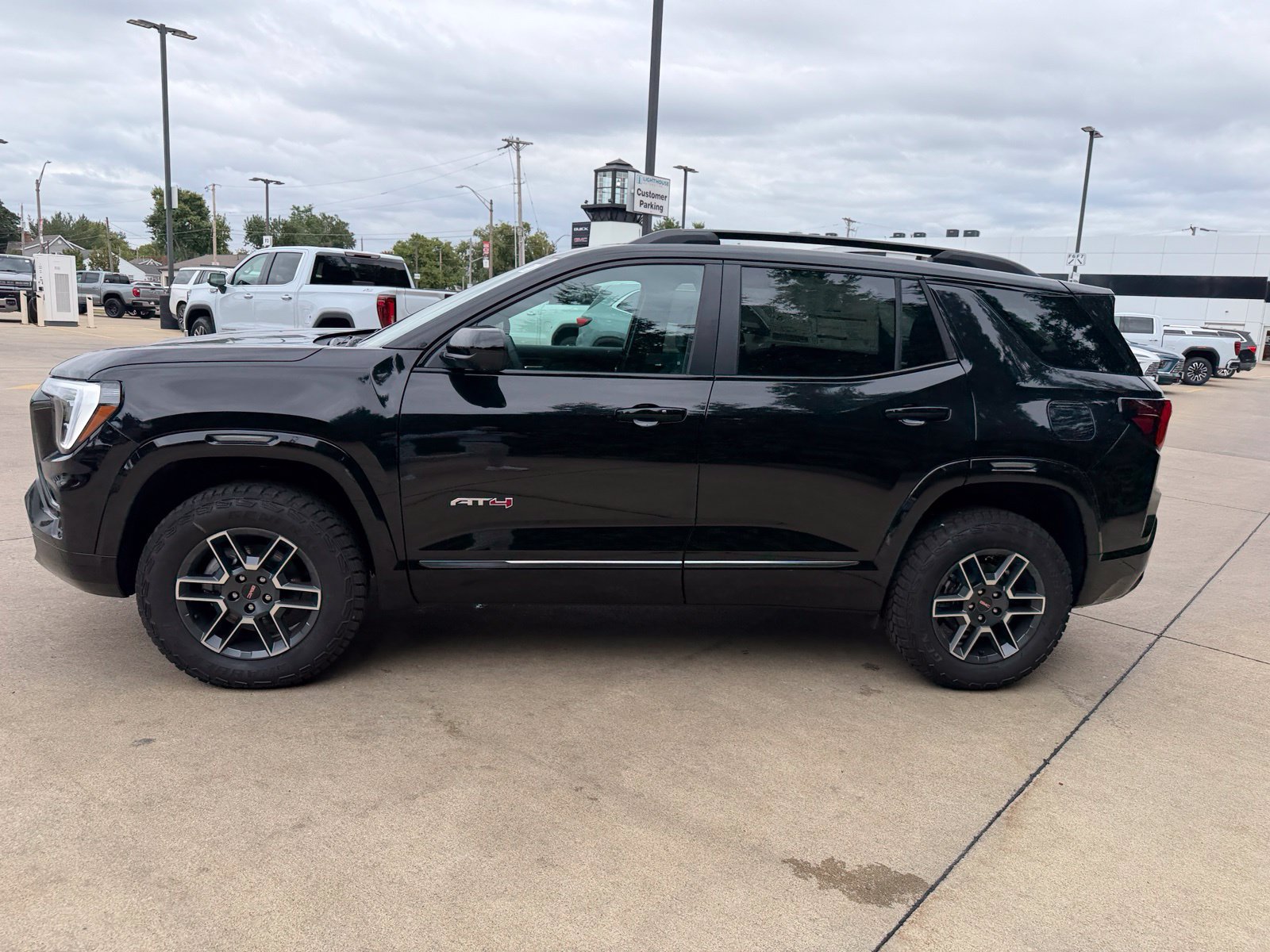 New 2027 GMC Terrain AT4 w/ Convenience Package III AWD/4WD image 7