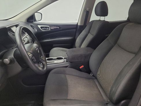 Used 2019 Nissan Pathfinder S FWD image 17