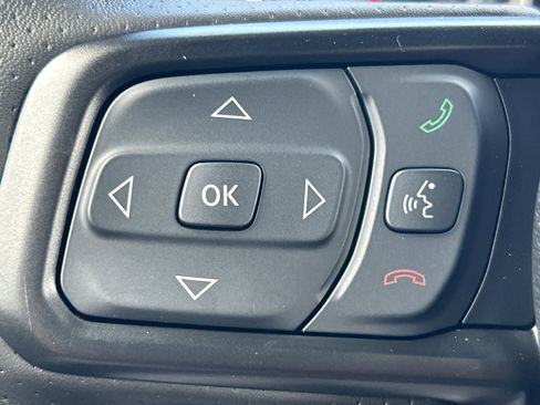 New 2025 Jeep Wrangler Unlimited Rubicon 392 image 22