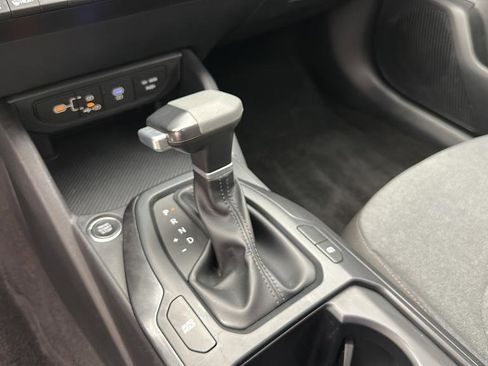 Used 2025 Kia K4 FWD image 23