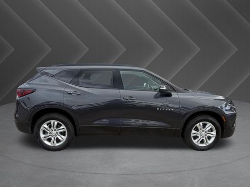 Used 2022 Chevrolet Blazer LT FWD image 5