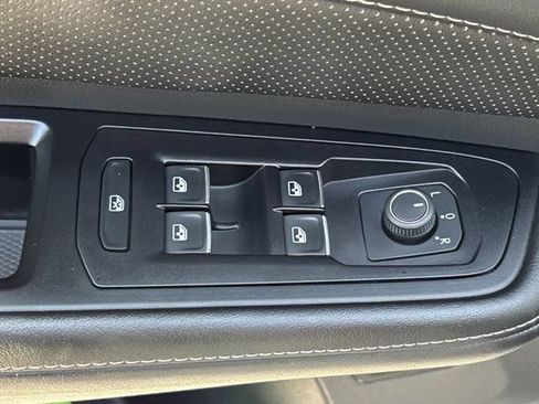 Used 2024 Volkswagen Atlas SEL AWD/4WD image 22