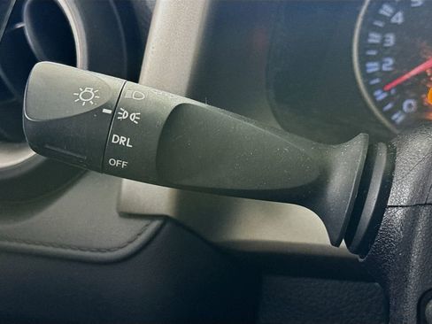 Used 2016 Toyota RAV4 LE image 7