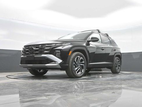 New 2026 Hyundai Tucson Limited image 32