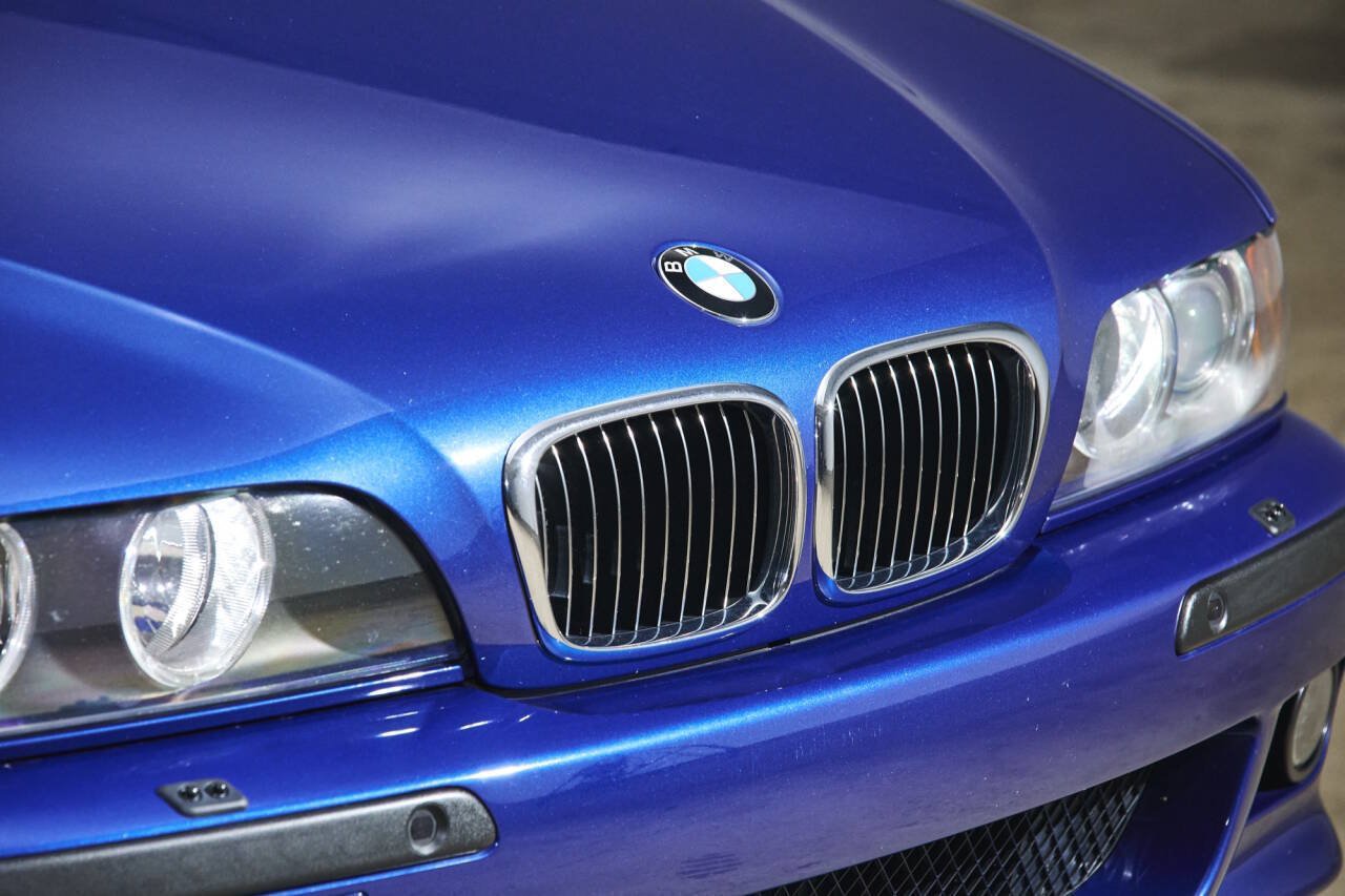Used 2001 BMW M5 RWD image 5