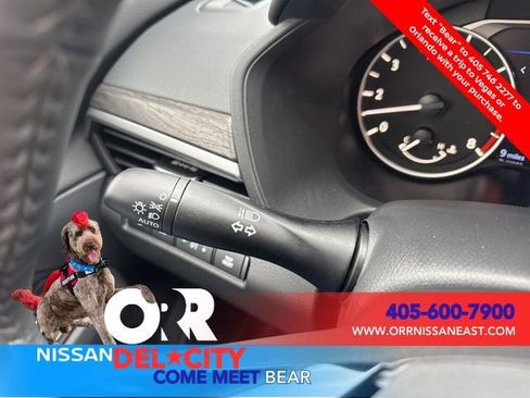 New 2025 Nissan Altima 2.5 SL image 18